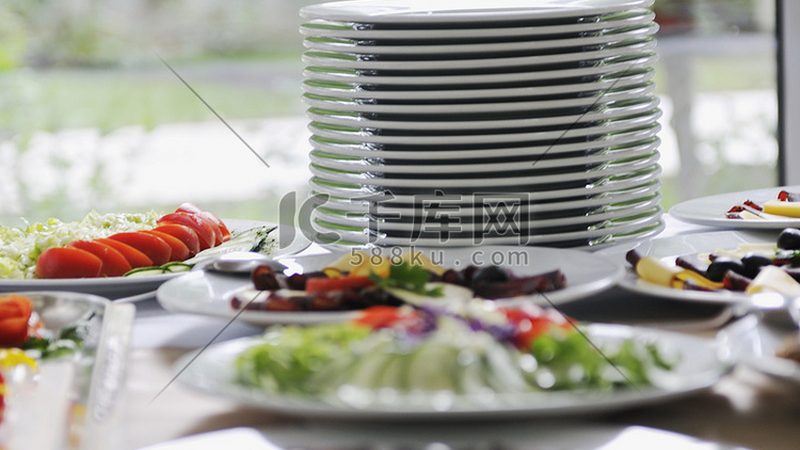 餐饮加盟代理，如何挑选优质合作伙伴？**